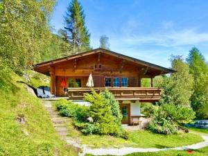 Sonnenhangh�tte im Gschnitztal Selbstversorgerh�tte im Gschnitztal 